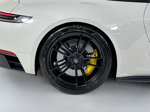 Used 2024 Porsche 911 GT3 RS image 37