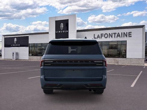 New 2025 Lincoln Navigator L Reserve w/ Jet Appearance Package AWD/4WD image 5