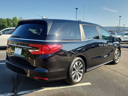 Certified 2023 Honda Odyssey EX-L image 6