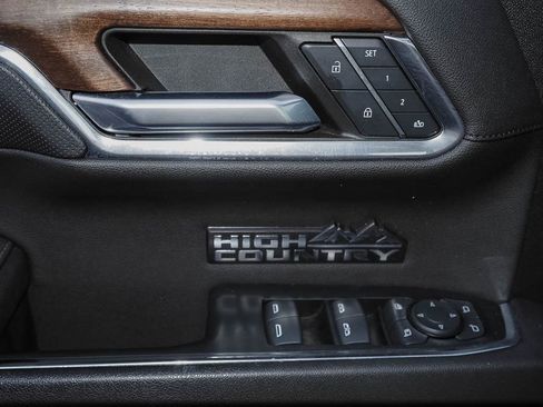 Used 2023 Chevrolet Silverado 1500 High Country w/ High Country Premium Package image 28