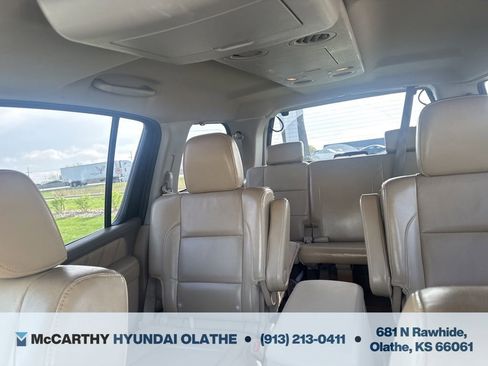 Used 2015 Nissan Armada Platinum w/ 2nd Row Captain Seat Package AWD/4WD image 5
