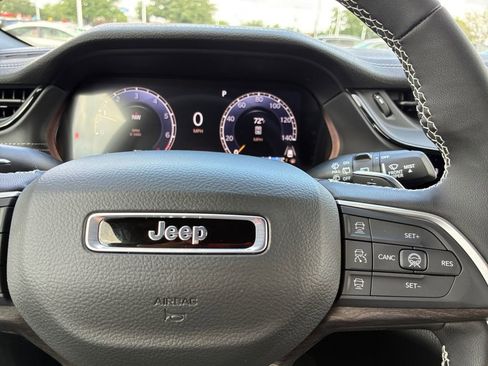 New 2026 Jeep Grand Cherokee L Limited AWD/4WD image 11