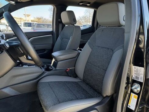 Used 2024 Chevrolet Colorado ZR2 image 26