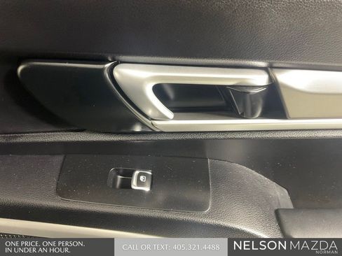 Used 2020 Kia Telluride S w/ S 8 Passenger Seating Package AWD/4WD image 24
