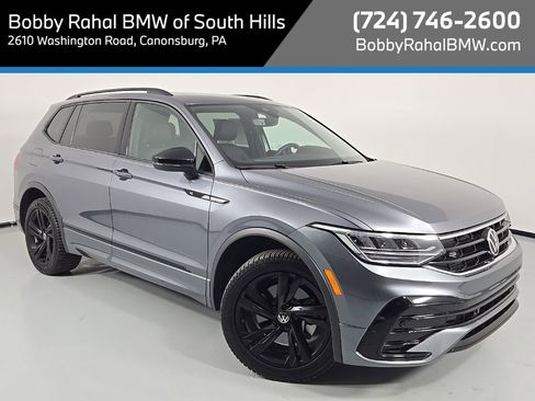 Used 2023 Volkswagen Tiguan SE R-Line image 1