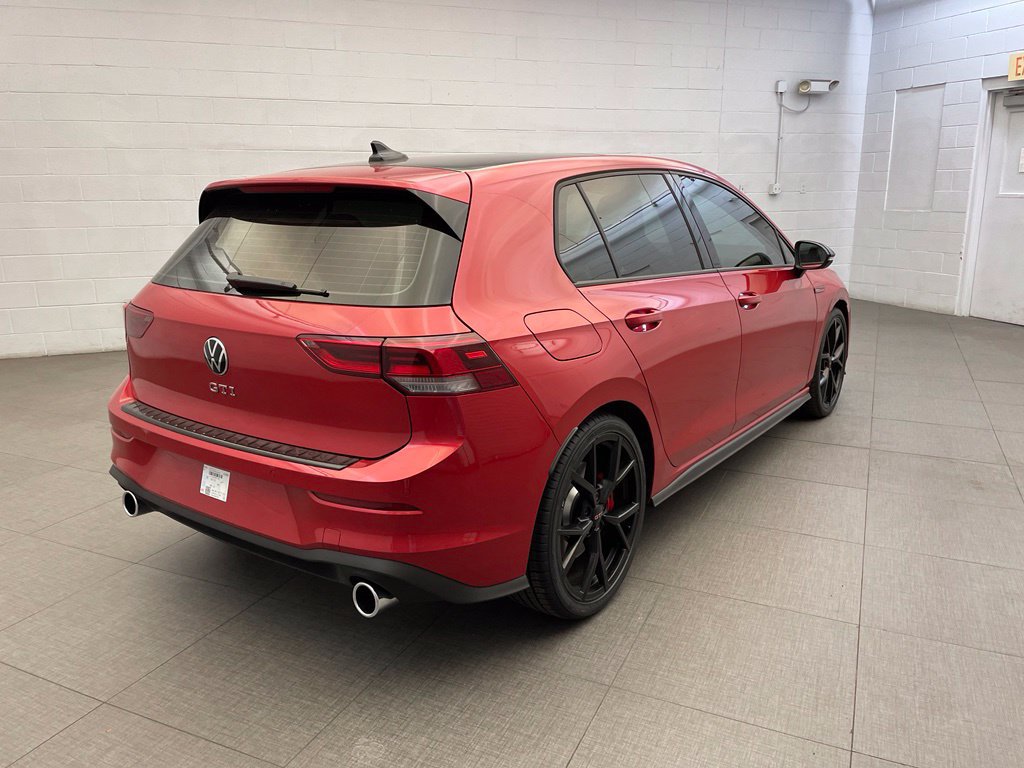 Used 2024 Volkswagen GTI SE FWD image 11