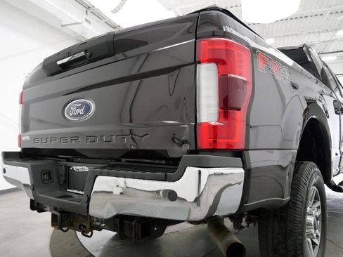 Used 2019 Ford F250 Lariat w/ Lariat Ultimate Package AWD/4WD image 40