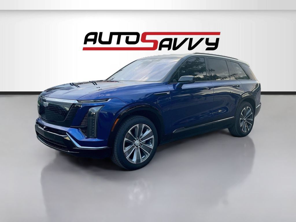 Used 2026 Cadillac Vistiq Sport w/ LPO, Floor Liner Package AWD/4WD image 3
