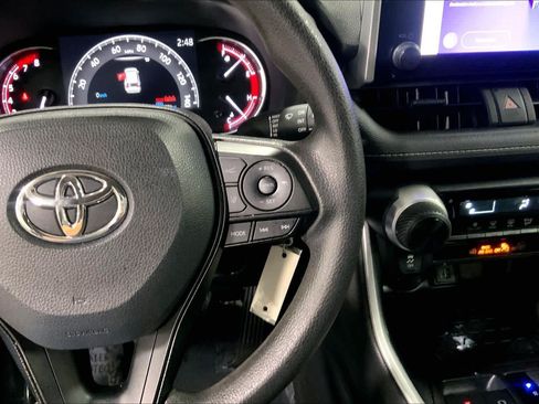 Used 2024 Toyota RAV4 LE AWD/4WD image 25