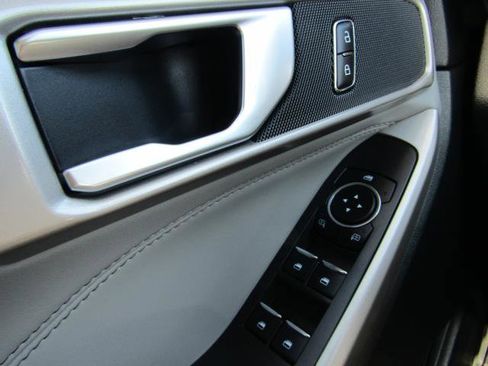 Used 2023 Ford Explorer XLT w/ Equipment Group 202A image 16