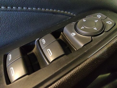 Used 2023 Chevrolet Traverse LT w/ LPO, Cargo Package image 27