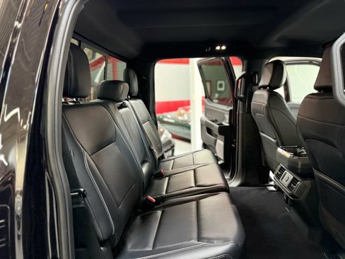 Used 2025 Ford F150 Lariat AWD/4WD image 20