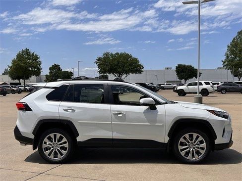 New 2025 Toyota RAV4 Limited image 3