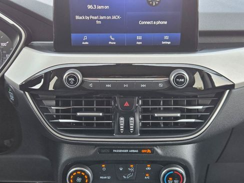 Used 2021 Ford Escape SE FWD image 21