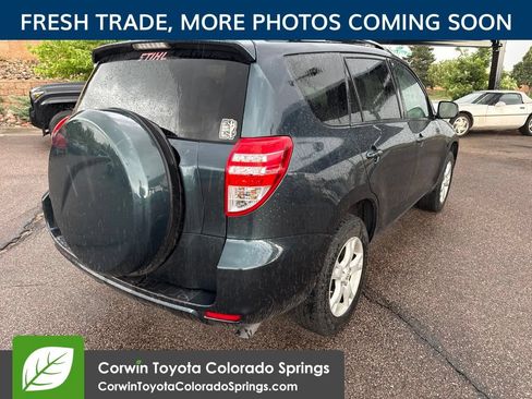 Used 2012 Toyota RAV4 FWD w/ Upgrade Value Pkg image 8