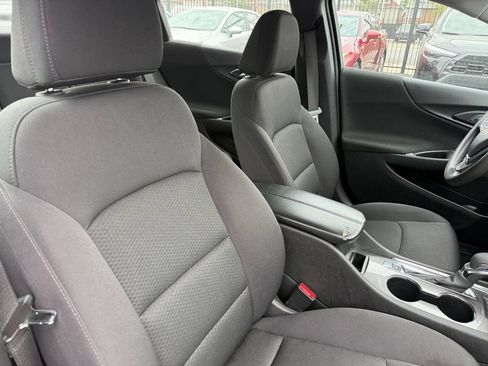 Used 2024 Chevrolet Malibu LT FWD image 18