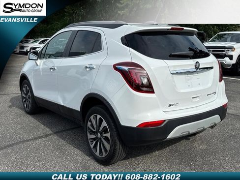 Used 2022 Buick Encore Preferred w/ Safety Package image 3