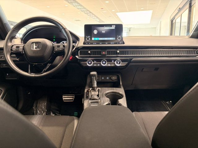 Used 2025 Honda Civic Sport image 25