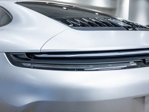 Certified 2025 Porsche 911 Carrera GTS image 23