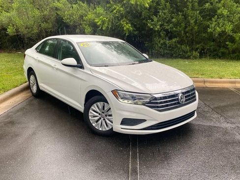 Used 2020 Volkswagen Jetta S FWD image 1