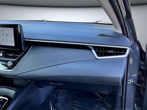 Used 2023 Toyota Corolla LE image 26