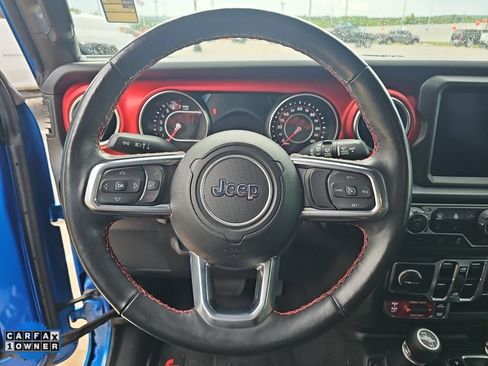 Used 2022 Jeep Wrangler Unlimited Rubicon w/ LED Lighting Group AWD/4WD image 14