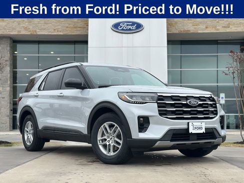 New 2026 Ford Explorer Active w/ Active Comfort Package image 35