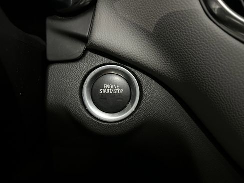 Used 2023 Chevrolet Equinox LT w/ Driver Convenience Package image 50