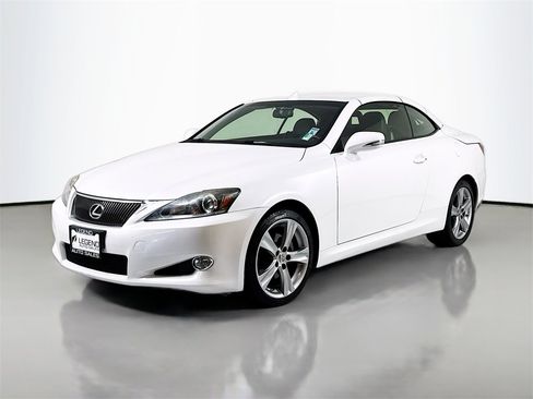 Used 2013 Lexus IS 250C image 2