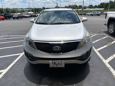 Used 2016 Kia Sportage LX AWD/4WD image 2
