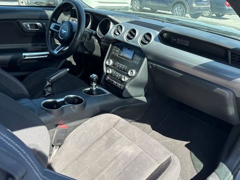 Used 2020 Ford Mustang GT RWD image 17