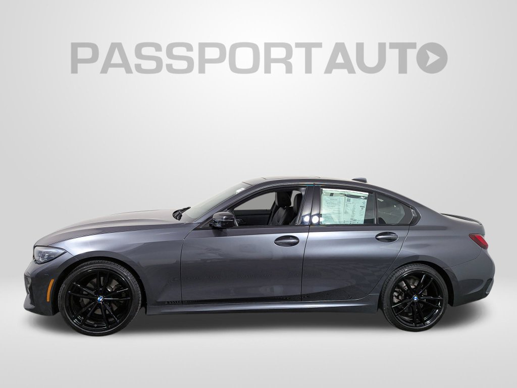 Used 2022 BMW 330i xDrive Sedan w/ M Sport Package AWD/4WD image 2