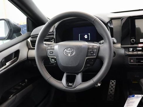New 2026 Toyota Camry SE AWD/4WD image 16