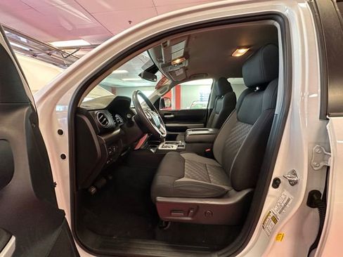 Certified 2021 Toyota Tundra SR5 w/ TRD Off-Road Package AWD/4WD image 10