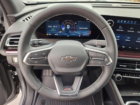 New 2026 Chevrolet Traverse Z71 w/ Driver Confidence Package image 11