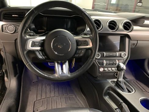 Used 2021 Ford Mustang GT Premium w/ Equipment Group 401A RWD image 9