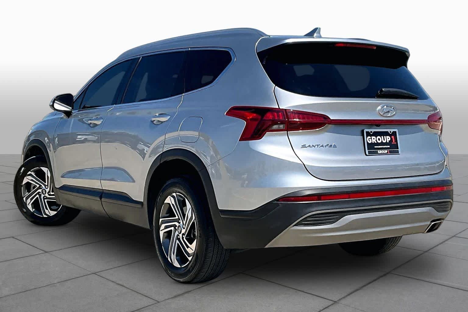 Used 2023 Hyundai Santa Fe SEL FWD image 12
