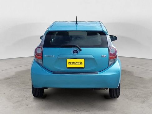 Used 2014 Toyota Prius C Two FWD image 4