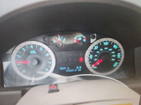 Used 2012 Ford Escape XLS AWD/4WD image 10