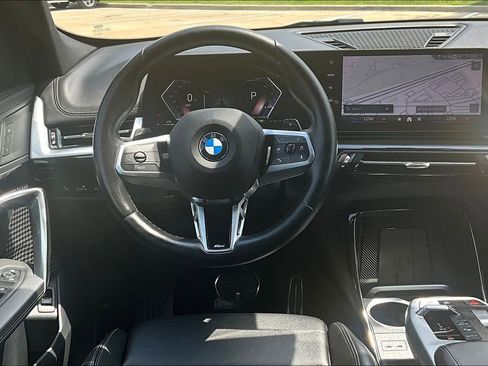 Used 2024 BMW X1 xDrive28i w/ M Sport Package image 7