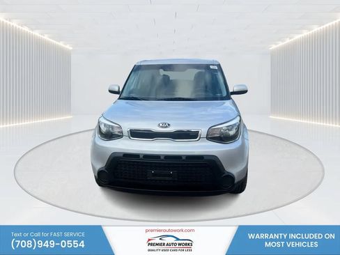 Used 2015 Kia Soul + FWD image 2