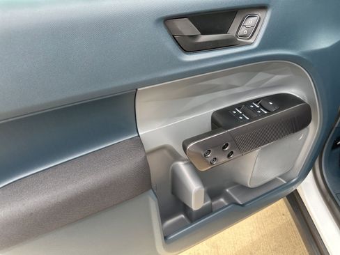 New 2026 Ford Maverick XL AWD/4WD image 17