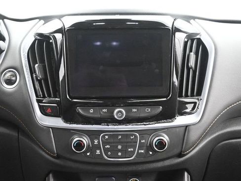 Used 2019 Chevrolet Traverse LT w/ LT Premium Package AWD/4WD image 28