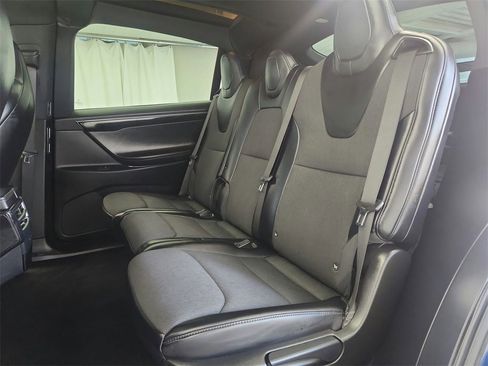 Used 2017 Tesla Model X 100D image 21