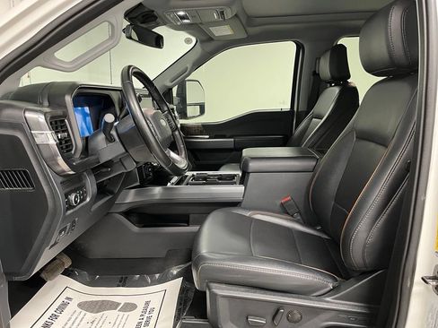 Used 2025 Ford F350 Lariat AWD/4WD image 21