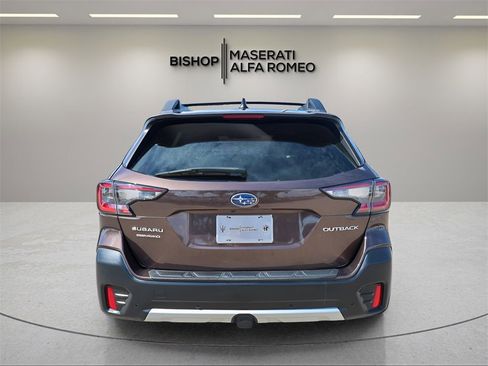 Used 2022 Subaru Outback Limited image 6