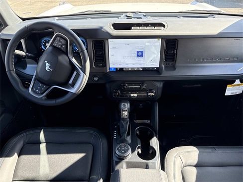 New 2025 Ford Bronco Big Bend w/ Black Diamond Package image 16