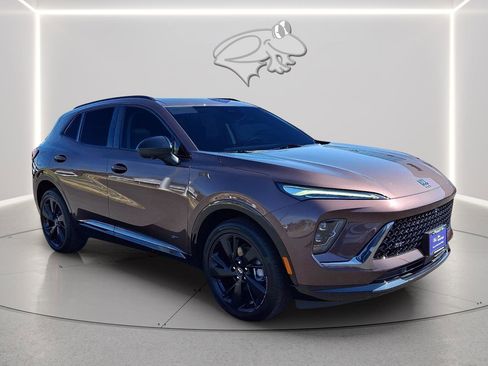 Used 2024 Buick Envision Sport Touring AWD/4WD image 11