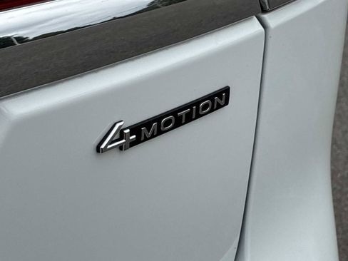 Certified 2023 Volkswagen Atlas SEL AWD/4WD image 11