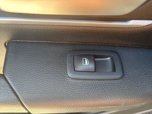 Used 2021 RAM 1500 Lone Star image 17